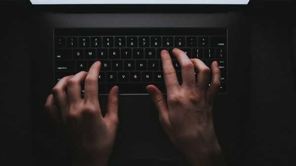 При каком освещении лучше работать за компьютером?