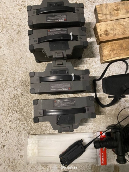 Оператора беспилотника пограничники нашли у границы с помощью служебной собаки