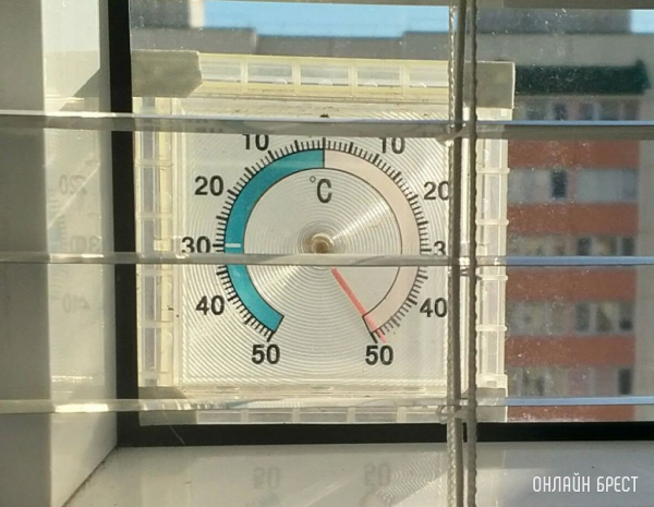 Минтруда напомнило, какой должна быть температура на рабочем месте